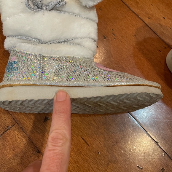 Elsa Frozen bundle Size 4 - Picture 8 of 11